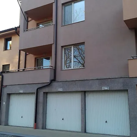 Lamartin Apartment