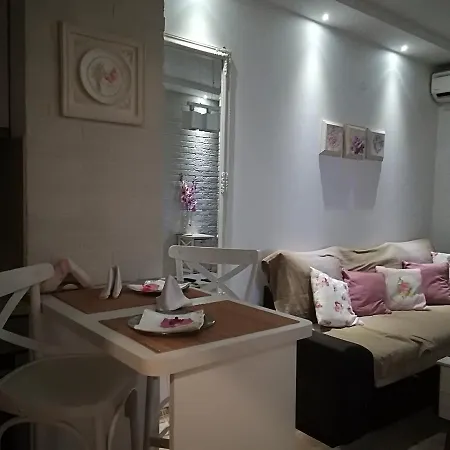 Lamartin Apartment