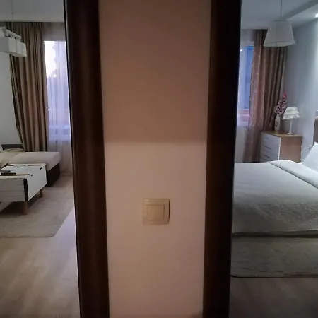 Lamartin Apartment